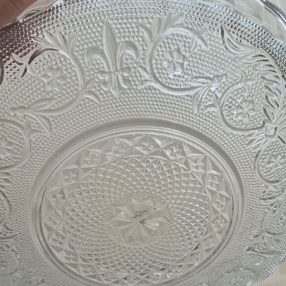 Clear Glass Serving Platter - Picture 11 of 16